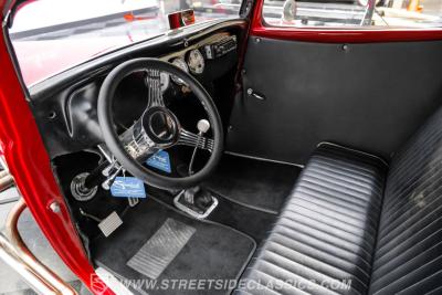 1933 Ford 3-Window Coupe Street Rod