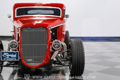 1933 Ford 3-Window Coupe Street Rod