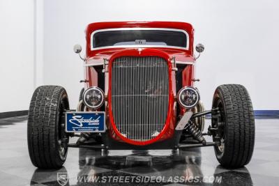 1933 Ford 3-Window Coupe Street Rod