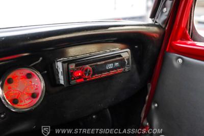 1933 Ford 3-Window Coupe Street Rod