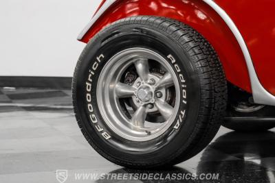 1933 Ford 3-Window Coupe Street Rod