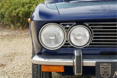 1974 Alfa Romeo GTV 2000 Bertone &ldquo;Blu Ollandese over Naturale&rdquo;