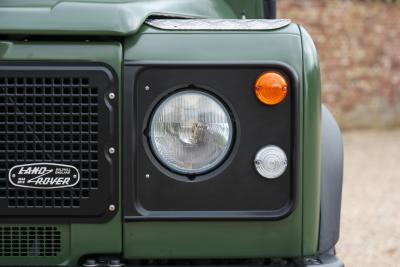 1990 Land Rover 90 Pick-up with canvas top &ldquo;Restored-rebuilt-renewed&rdquo;