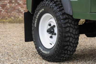 1990 Land Rover 90 Pick-up with canvas top &ldquo;Restored-rebuilt-renewed&rdquo;