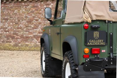 1990 Land Rover 90 Pick-up with canvas top &ldquo;Restored-rebuilt-renewed&rdquo;