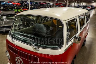 1971 Volkswagen Type 2 Bus