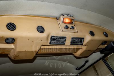 1971 Volkswagen Type 2 Bus