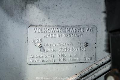 1971 Volkswagen Type 2 Bus