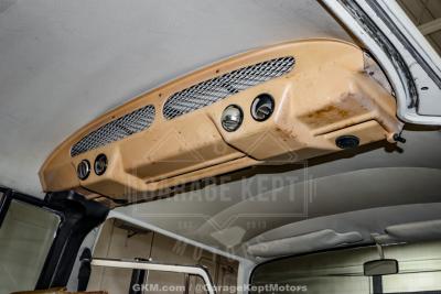 1971 Volkswagen Type 2 Bus