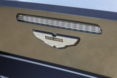 2016 Aston Martin DB9