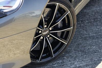 2016 Aston Martin DB9