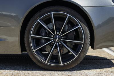 2016 Aston Martin DB9