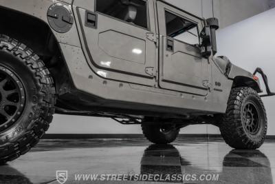 2002 Hummer H1 Wagon Predator Conversion