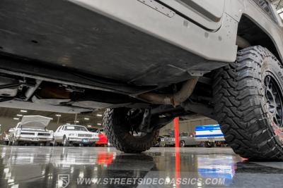 2002 Hummer H1 Wagon Predator Conversion