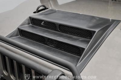 2002 Hummer H1 Wagon Predator Conversion