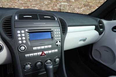 2005 Mercedes - Benz SLK 280 &ldquo;Benitoite Blue with Alpaca&rdquo;