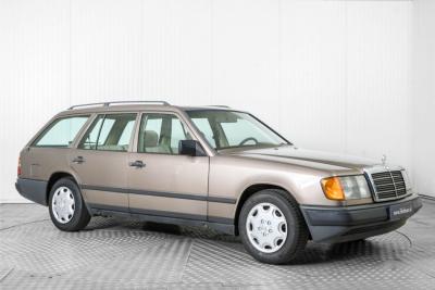 1986 Mercedes - Benz 300TD automaat W124