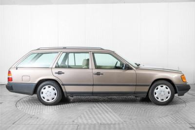 1986 Mercedes - Benz 300TD automaat W124