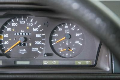 1986 Mercedes - Benz 300TD automaat W124