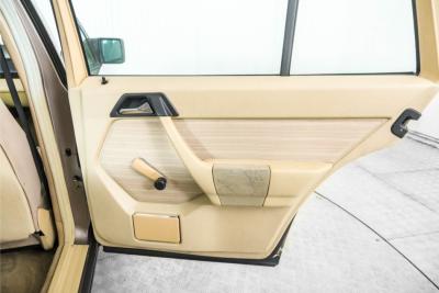 1986 Mercedes - Benz 300TD automaat W124