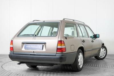 1986 Mercedes - Benz 300TD automaat W124