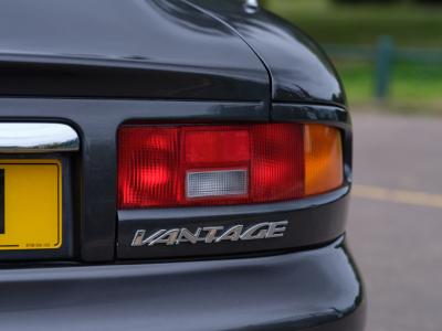 2001 Aston Martin DB7 Vantage