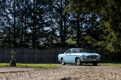 1964 Volvo P1800S
