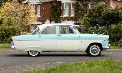 1961 Ford Zodiac Mk. II Lowline