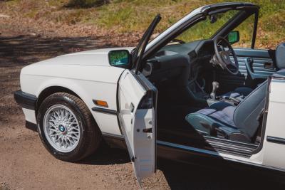 1991 BMW 318i Cabriolet