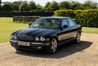 2003 Jaguar XJR