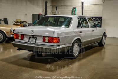 1991 Mercedes - Benz 560-Class