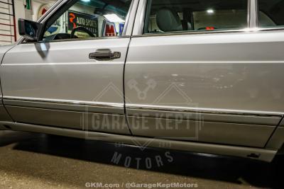1991 Mercedes - Benz 560-Class