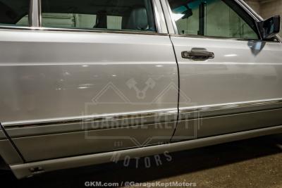 1991 Mercedes - Benz 560-Class