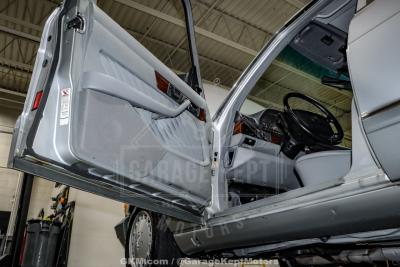 1991 Mercedes - Benz 560-Class