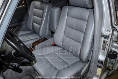 1991 Mercedes - Benz 560-Class