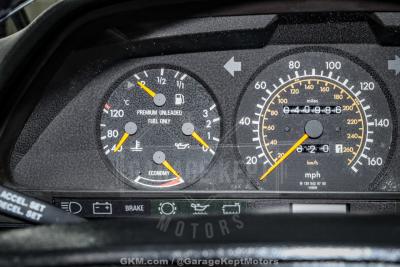 1991 Mercedes - Benz 560-Class