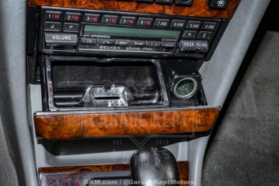 1991 Mercedes - Benz 560-Class