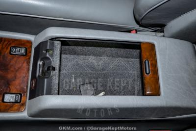 1991 Mercedes - Benz 560-Class