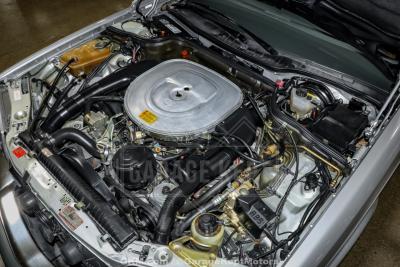 1991 Mercedes - Benz 560-Class