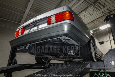 1991 Mercedes - Benz 560-Class