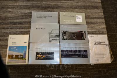 1991 Mercedes - Benz 560-Class