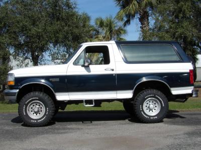1992 Ford Bronco XLT 4X4