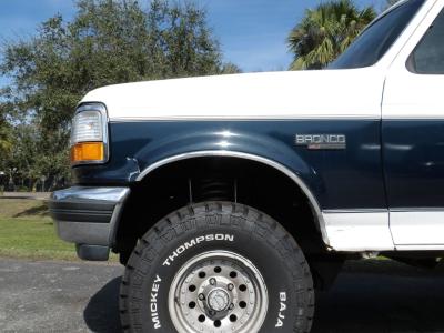 1992 Ford Bronco XLT 4X4