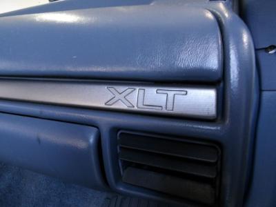 1992 Ford Bronco XLT 4X4