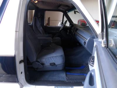 1992 Ford Bronco XLT 4X4