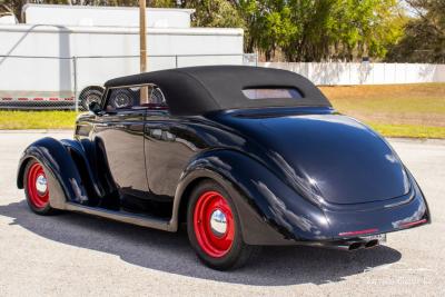 1937 Ford Cabriolet