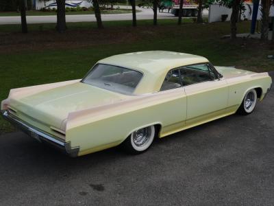 1964 Oldsmobile Dynamic Eighty Eight Restomod