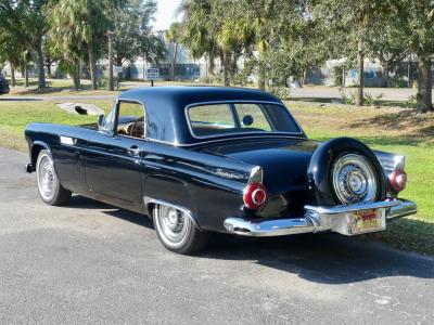 1956 Ford Thunderbird