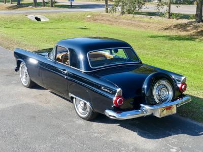 1956 Ford Thunderbird