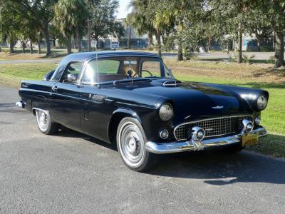 1956 Ford Thunderbird